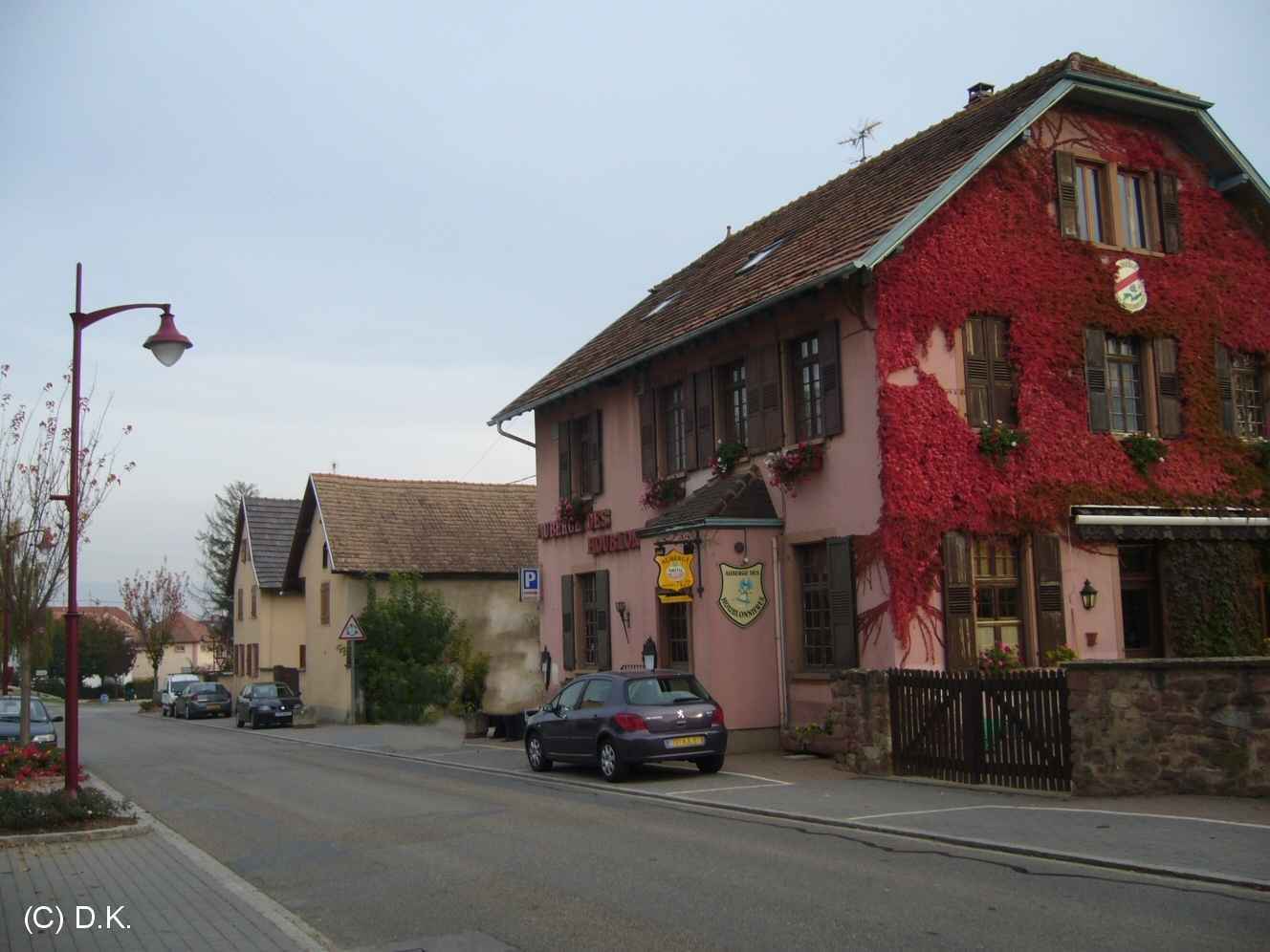 La station de Offenheim devenue l� � Auberge des Houblonni�res �.